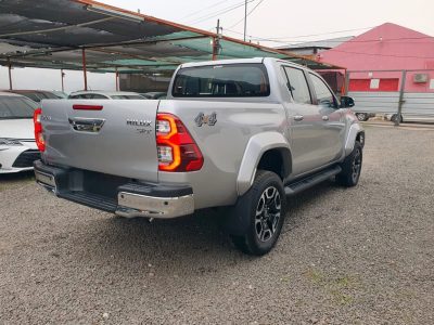 Toyota Hilux Srx 2024 4x4 2.8tdi at 0km Disponible